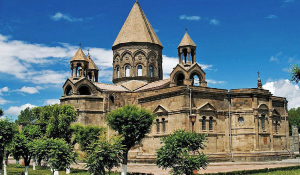 ՍՈՒՐԲ ԷՋՄԻԱԾԻՆ, ԶՎԱՐԹՆՈՑԻ ՏԱՃԱՐ, ԱՅԳԵՇԱՏ