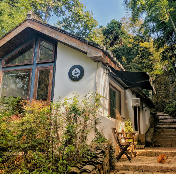 Գործընկեր հյուրատներ