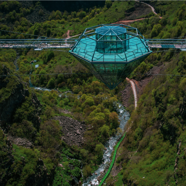 Սաղամո և Փարվանա լճեր, Գանձա, Վ.Տերյանի տուն-թանգարան, Ծալկայի հունական եկեղեցիներ, Դաշբաշի կիրճ