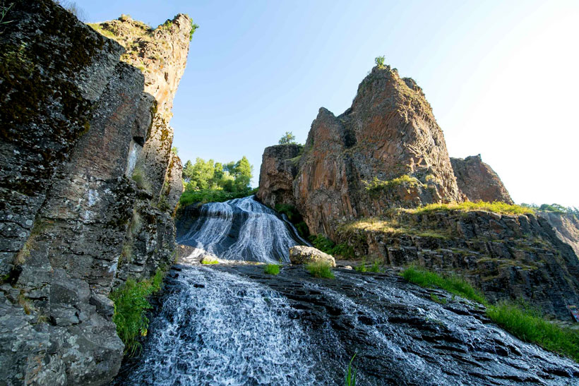 Ջերմուկի ջրվեժ  (Ջրահարսի վարսեր)